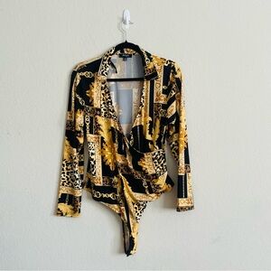 Julia Love by J black and yellow Women's Top size 1X 
Bodysuit elegant old money